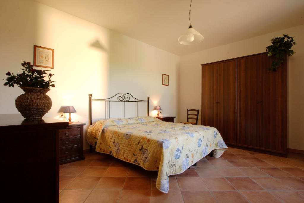 Agriturismo Quattro Pini Villa Castagneto Carducci Room photo