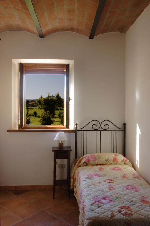 Agriturismo Quattro Pini Castagneto Carducci Exterior photo